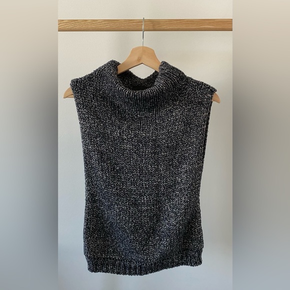 Zara Knit Vest - Picture 3 of 5
